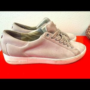 Michael Kors taupe suede sneaker sz 8